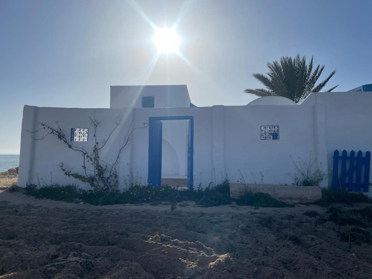 Dar Elbidha Bed & Breakfast Mezrane Exterior photo