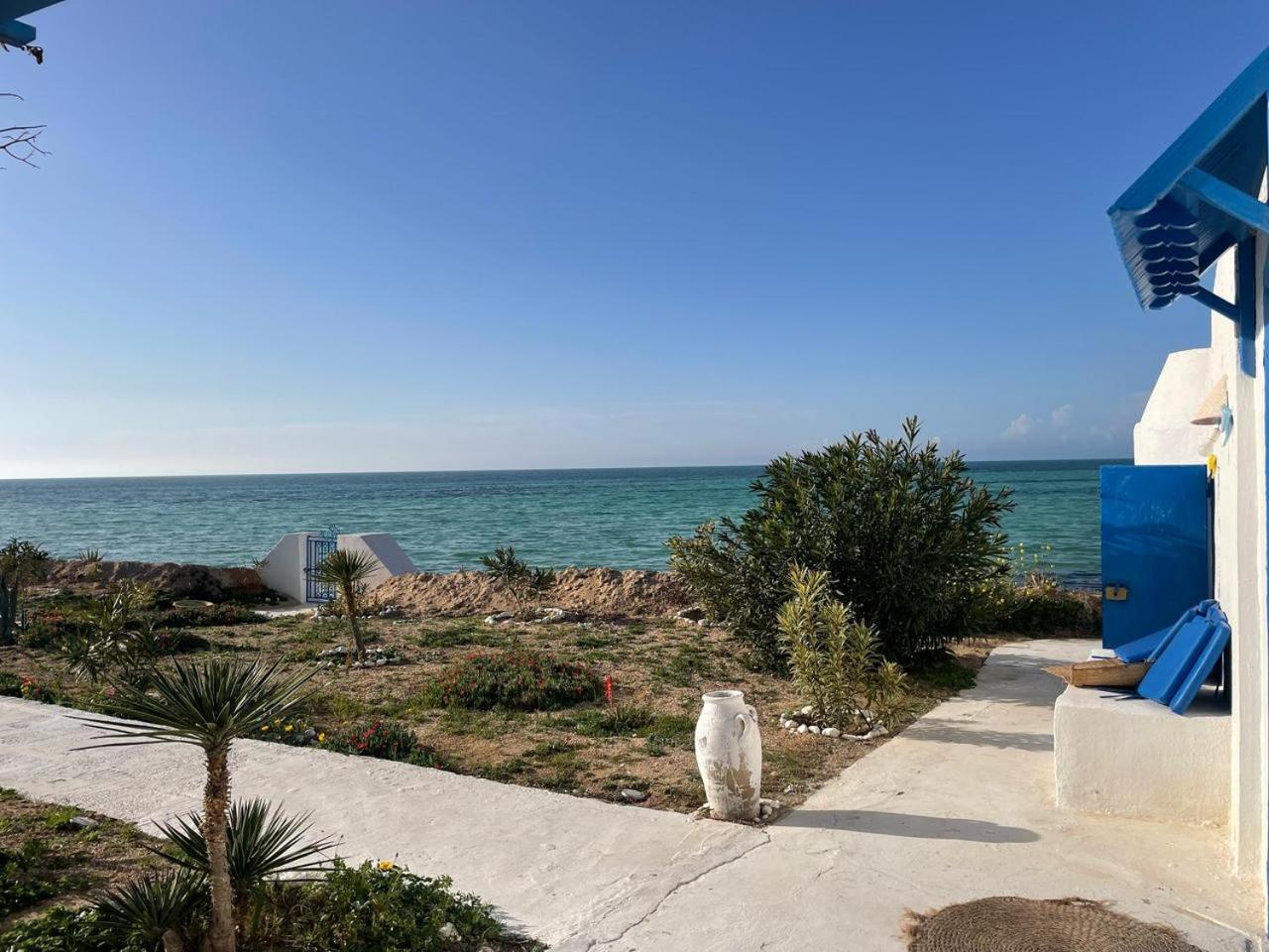 Dar Elbidha Bed & Breakfast Mezrane Exterior photo